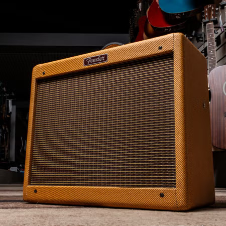 Fender Pro Junior IV in Lacquered Tweed